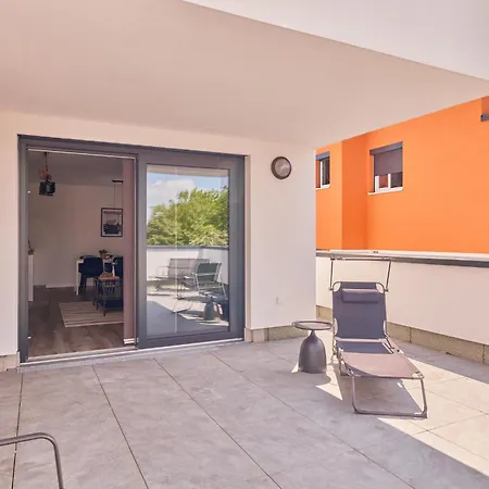 Neubau Luxus Penthouse - Netflix - Bbq Apartment